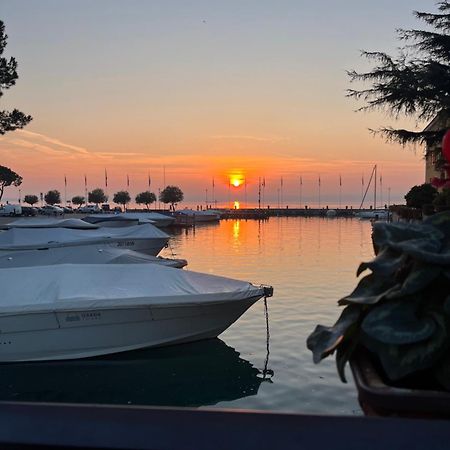 شقة Porto Valentino 2 سيرمِيوني المظهر الخارجي الصورة